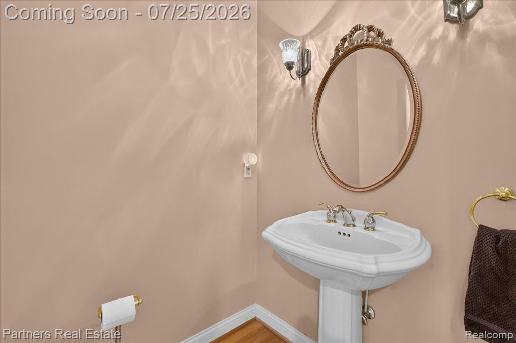 5935 Winans View Court, Pinckney, MI 48169 — Photo 27