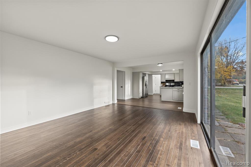 4603 Hedgewood Drive, Bloomfield Hills, MI 48301 — Photo 13