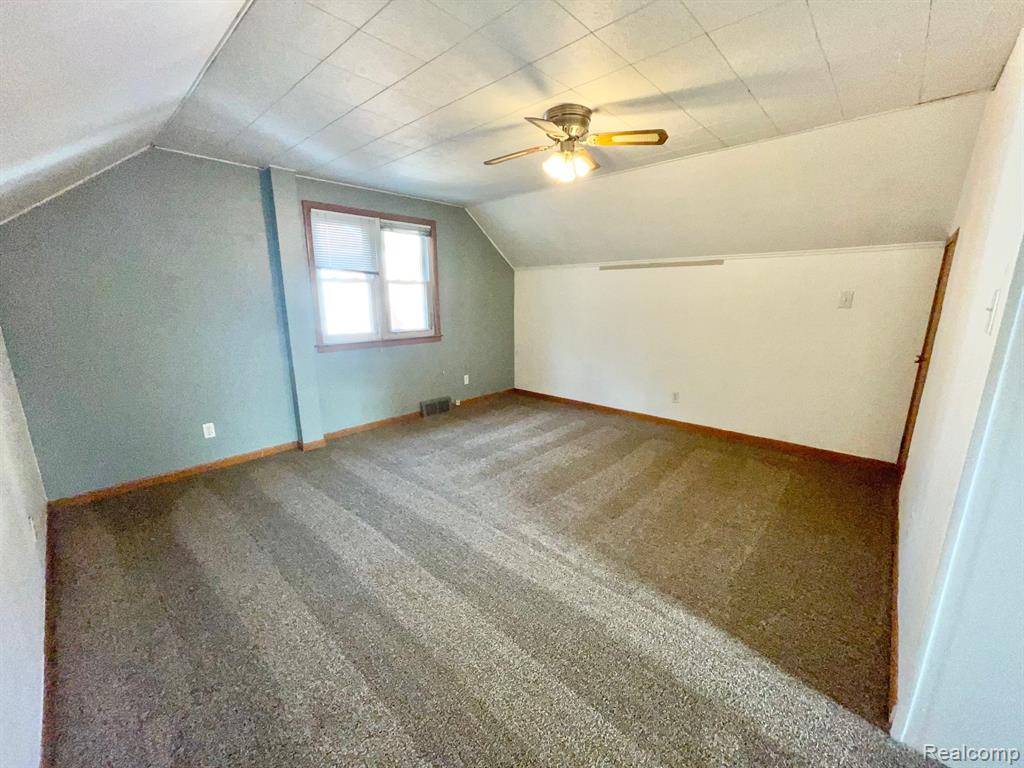 814 N Gainsborough Avenue, Royal Oak, MI 48067 — Photo 12