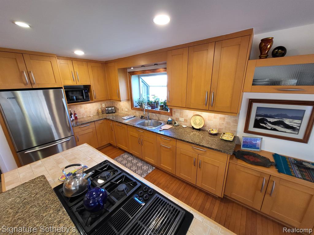 6358 TIMBERWOOD S, West Bloomfield, MI — Photo 37