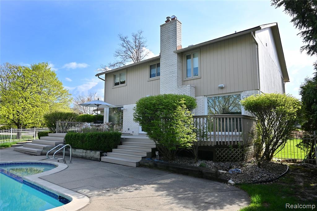 6020 Orchard Ridge Court, West Bloomfield, MI — Photo 44
