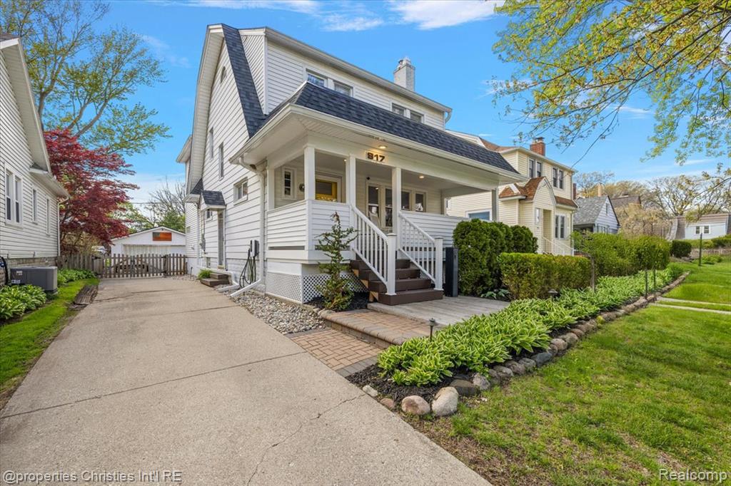 917 Maplegrove Avenue, Royal Oak, MI 48067 — Photo 4