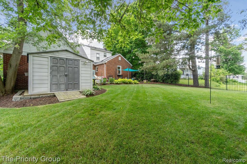 128 N CHURCH Street, Ortonville, MI 48462 — Photo 40