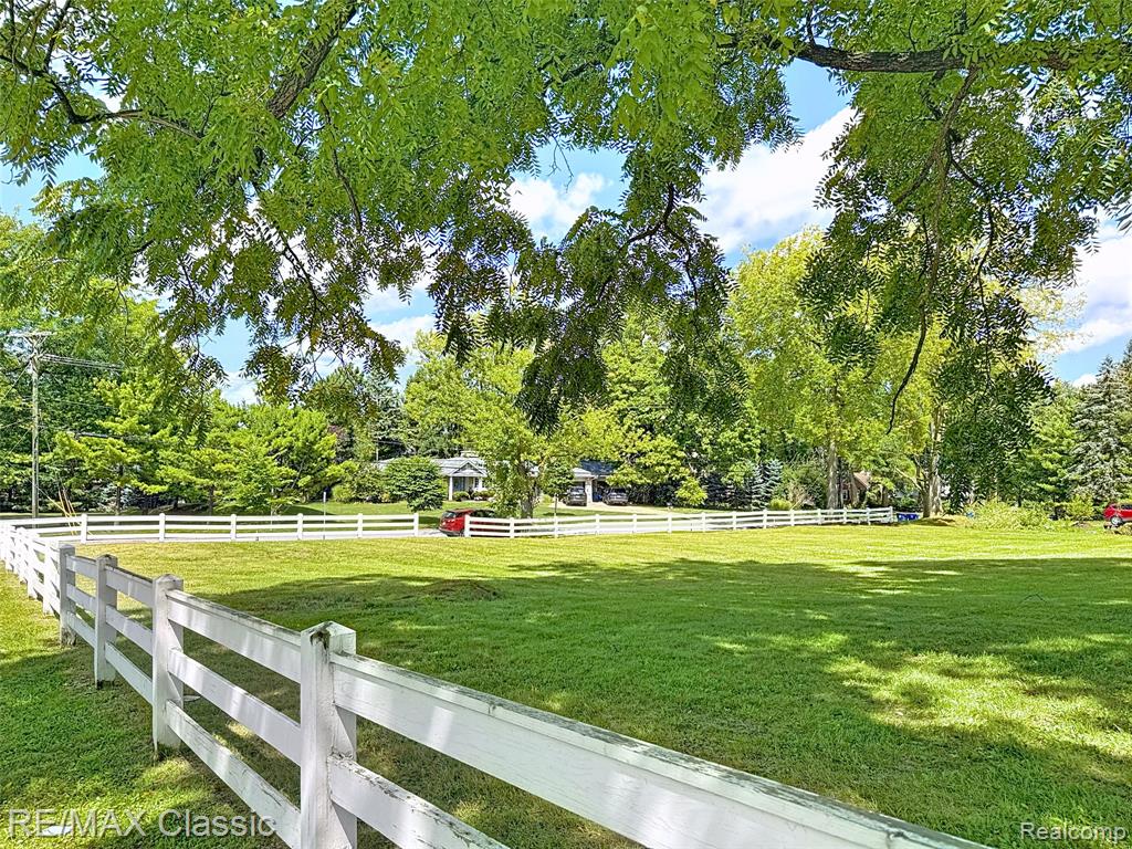 2100 Tuomy Road, Ann Arbor, MI 48104 — Photo 3