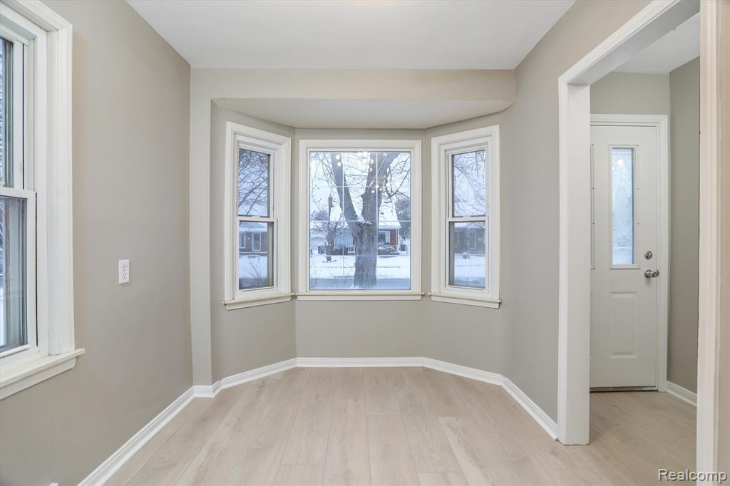 9653 QUANDT Avenue, Allen Park, MI 48101 — Photo 8