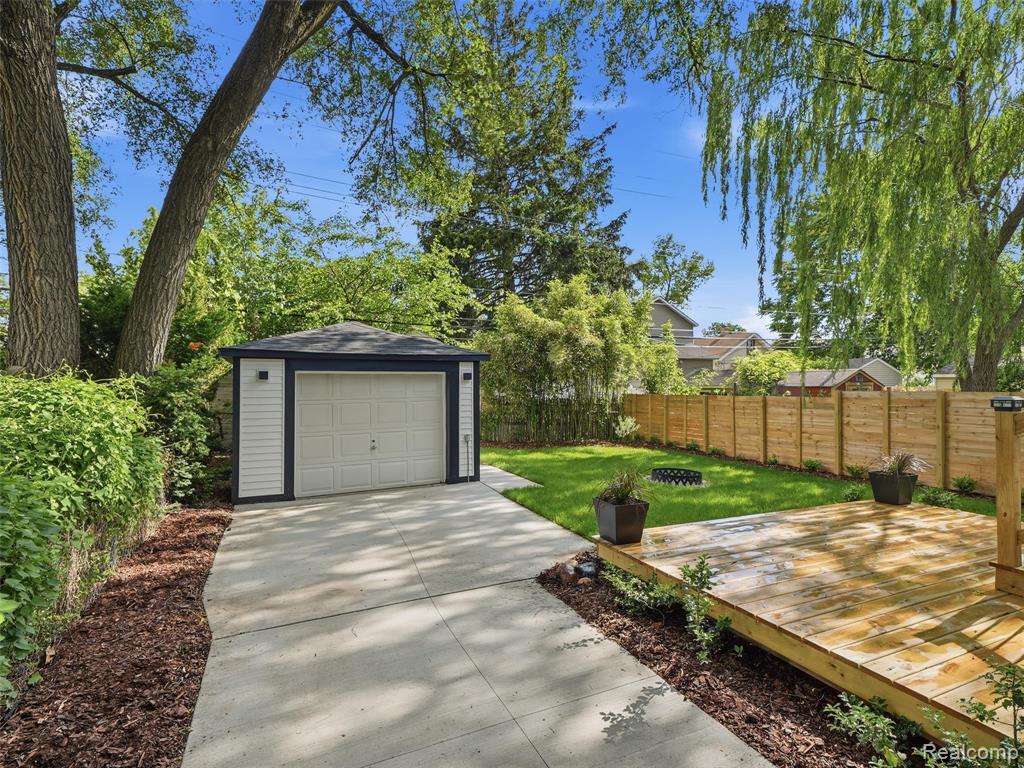 480 Ardmore Drive, Ferndale, MI 48220 — Photo 18