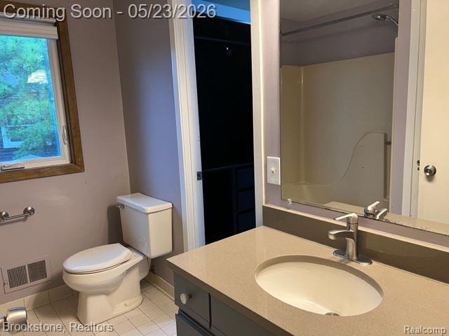 1465 BEACHLAND Boulevard, Keego Harbor, MI 48320 — Photo 25