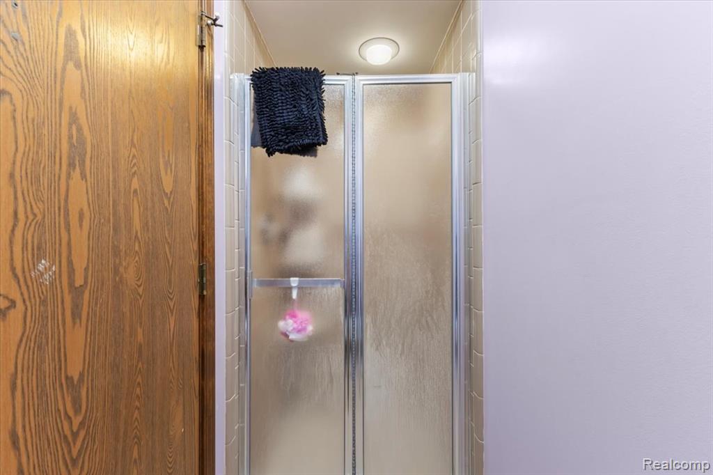 203 Lac Sainte Claire Drive, Saint Clair Shores, MI, 48082