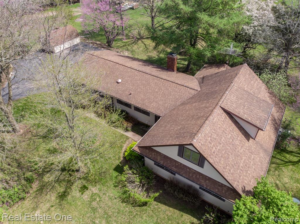 9050 Earhart Road, South Lyon, MI 48178 — Photo 44