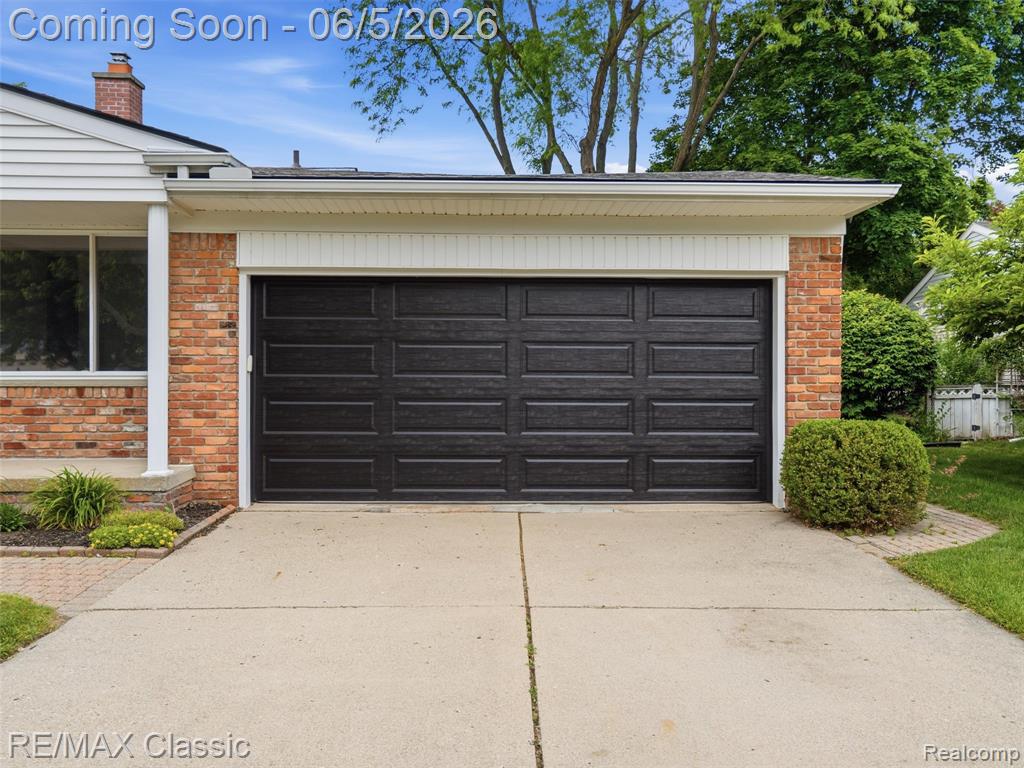 40874 Ivywood Lane, Plymouth, MI 48170 — Photo 34