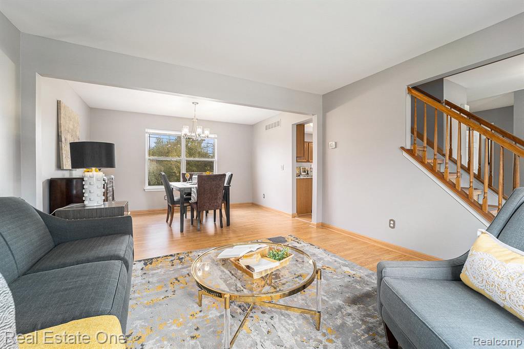 3599 PARKLAWN Drive, Canton, MI 48188 — Photo 10