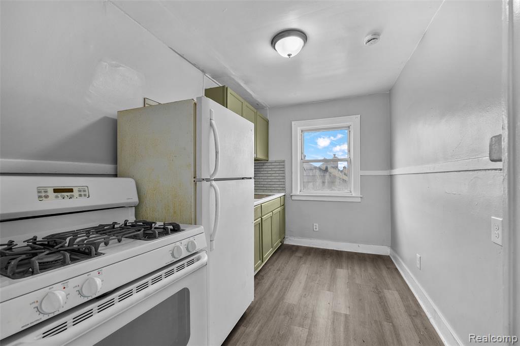 6406 Payne Avenue, Dearborn, MI 48126 — Photo 23