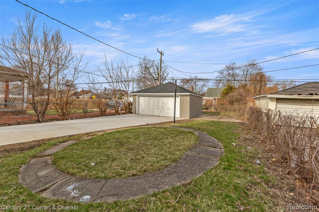 7609 Stout, Detroit, MI 48228 — Photo 33