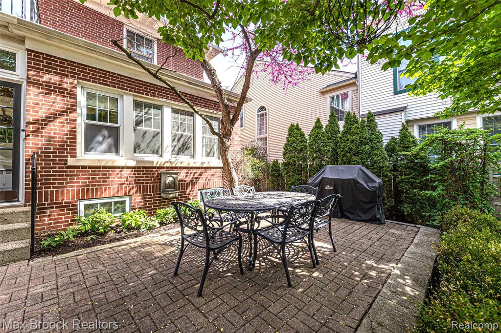 916 Knox Street, Birmingham, MI 48009 — Photo 30