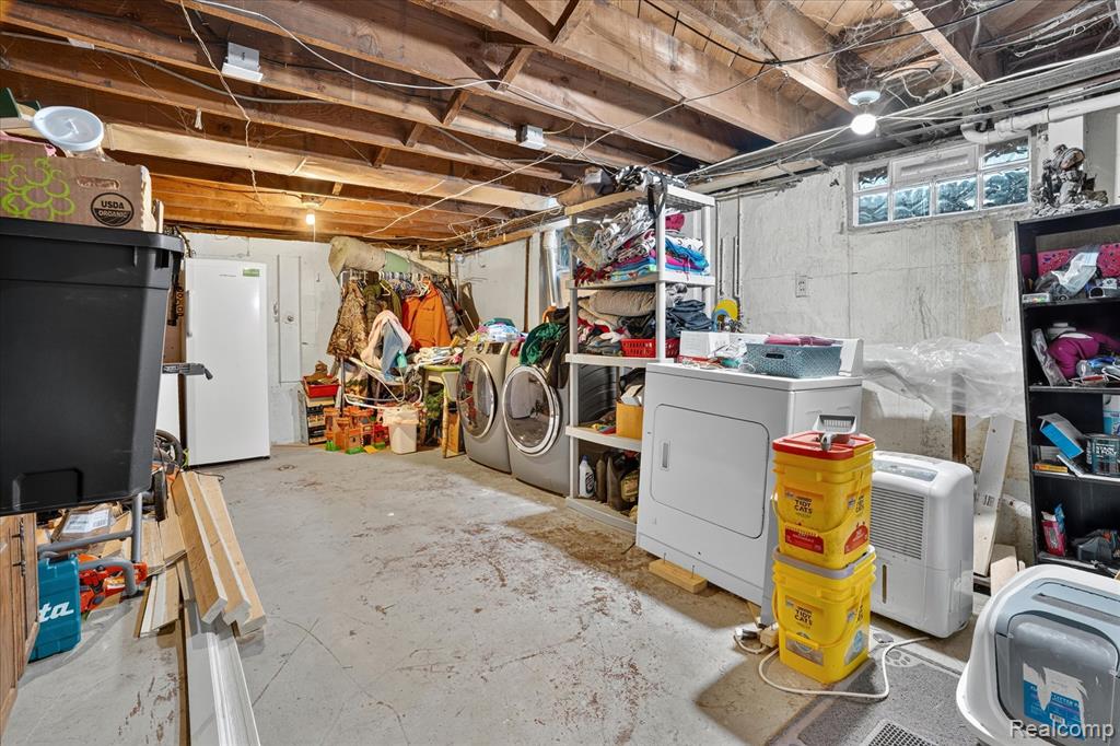 422 N Francis Avenue, Lansing, MI 48912 — Photo 36