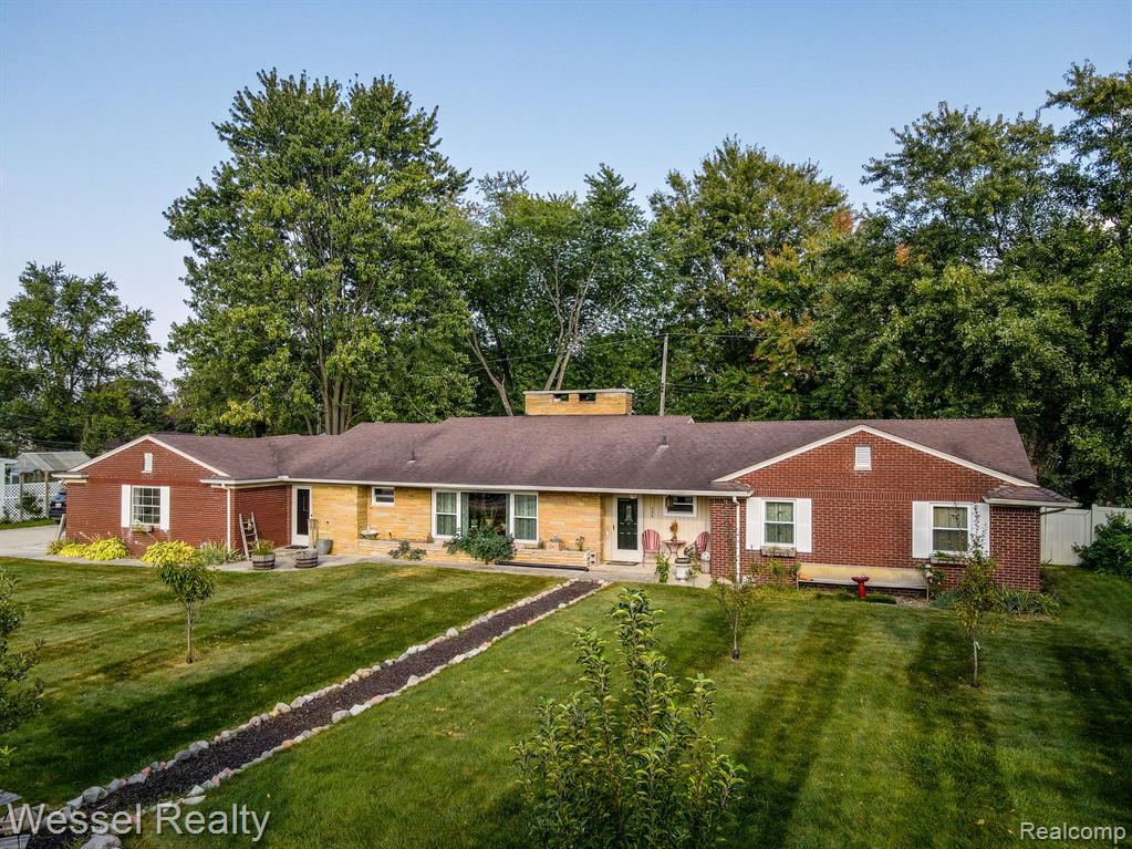 530 N GLASSFORD Street, Capac, MI 48014 — Photo 3