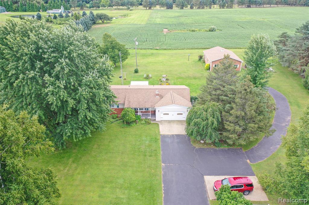 5067 Hemingway Lake Road, Otter Lake, MI 48464 — Photo 32