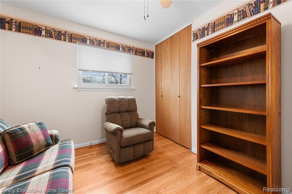 4611 E 13 Mile Road, Warren, MI 48092 — Photo 16