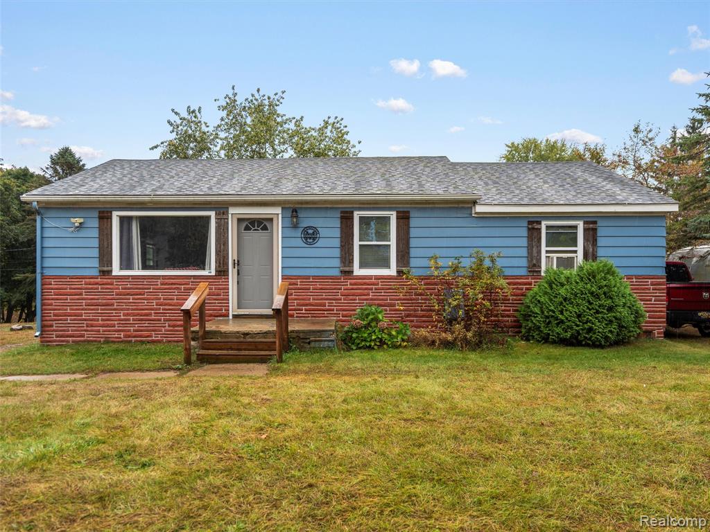 449 Joslyn Road, Lake Orion, MI 48362 — front exterior