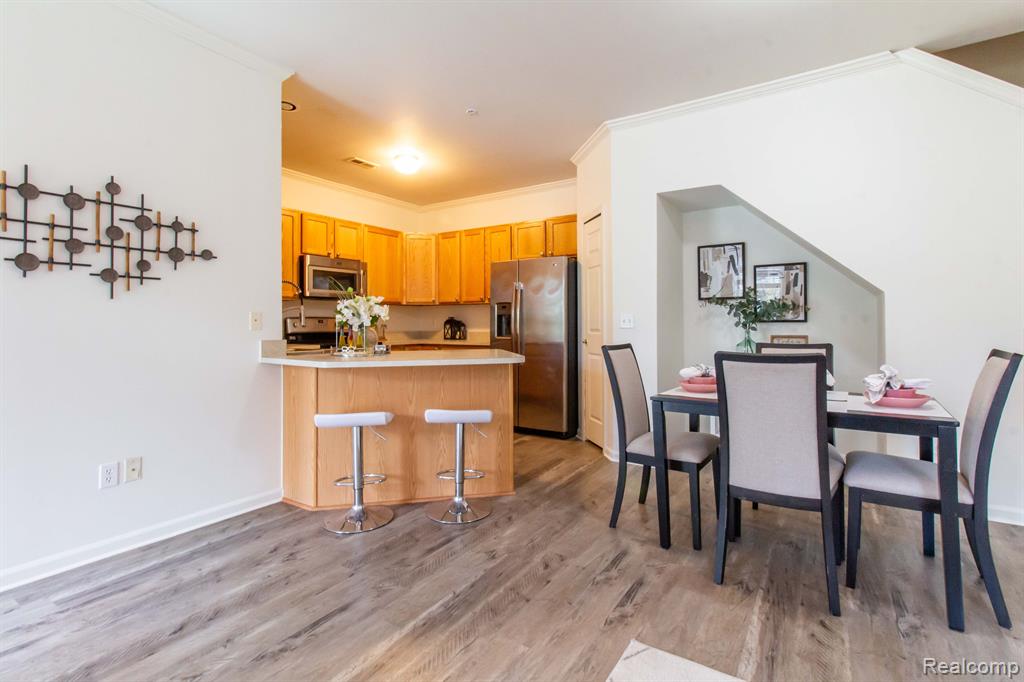 7103 ADDINGTON Drive, Commerce Twp, MI 48390 — Photo 12