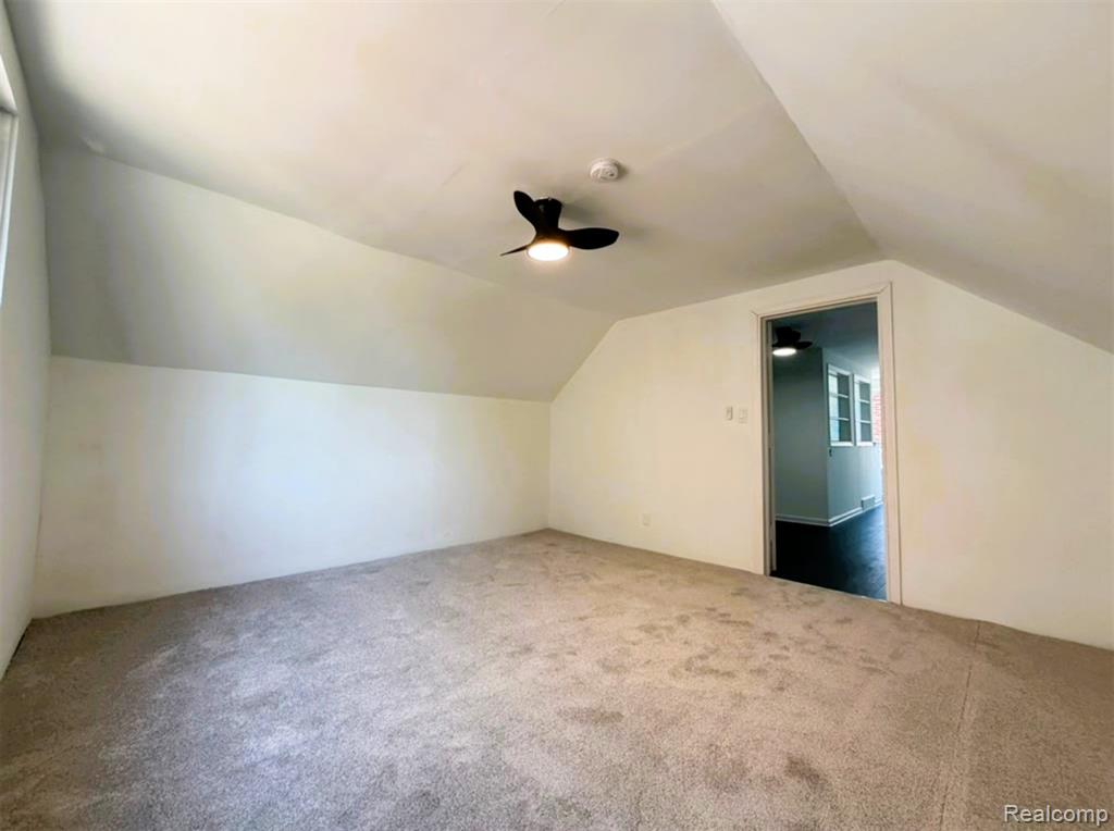 8573 E Outer Drive, Detroit, MI 48213 — Photo 32