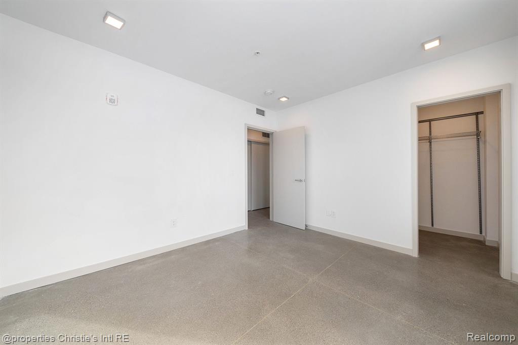1454 Townsend, Detroit, MI 48214 — Photo 16