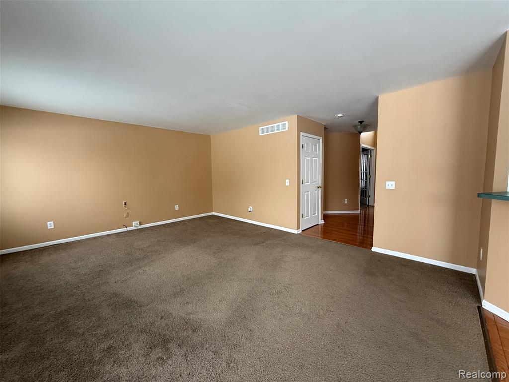 9032 Solitude Lane, Belleville, MI 48111 — Photo 3