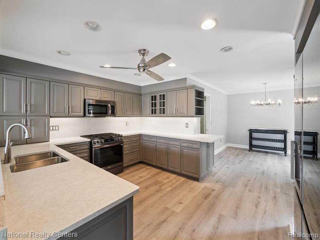 47708 Blue Heron Drive S, Northville, MI 48168 — Photo 15