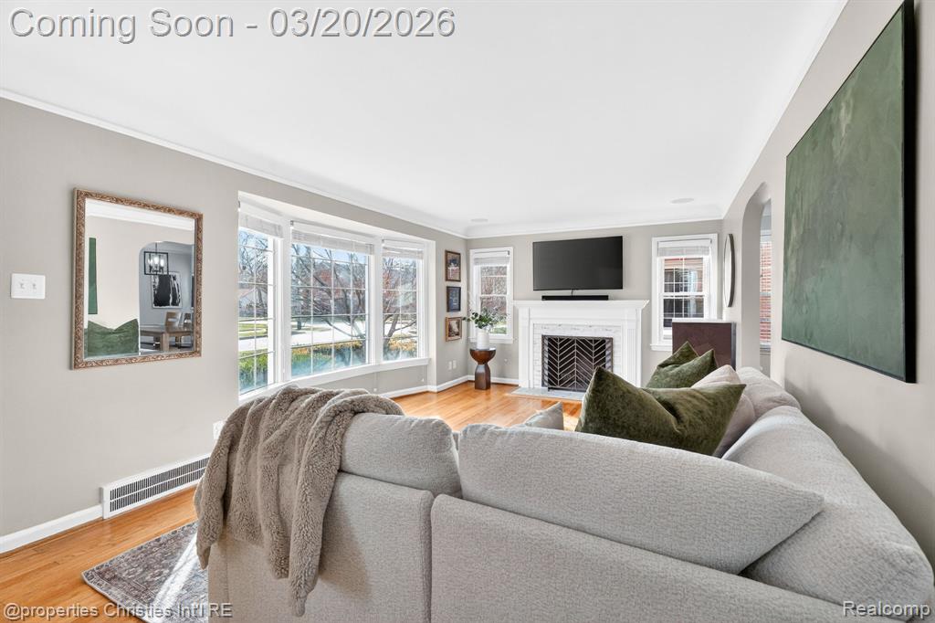 1922 Norwood Drive, Grosse Pointe Woods, MI 48236 — Photo 5