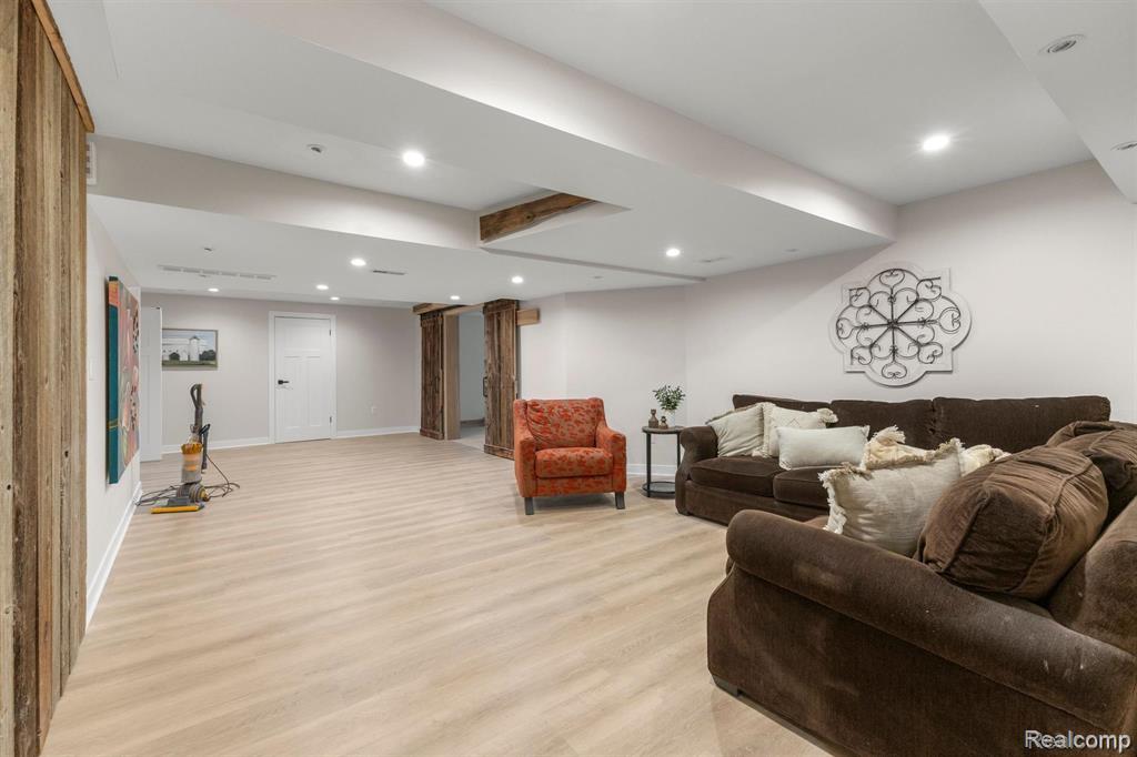 15428 BAY HILL Drive, Northville, MI 48168 — Photo 34