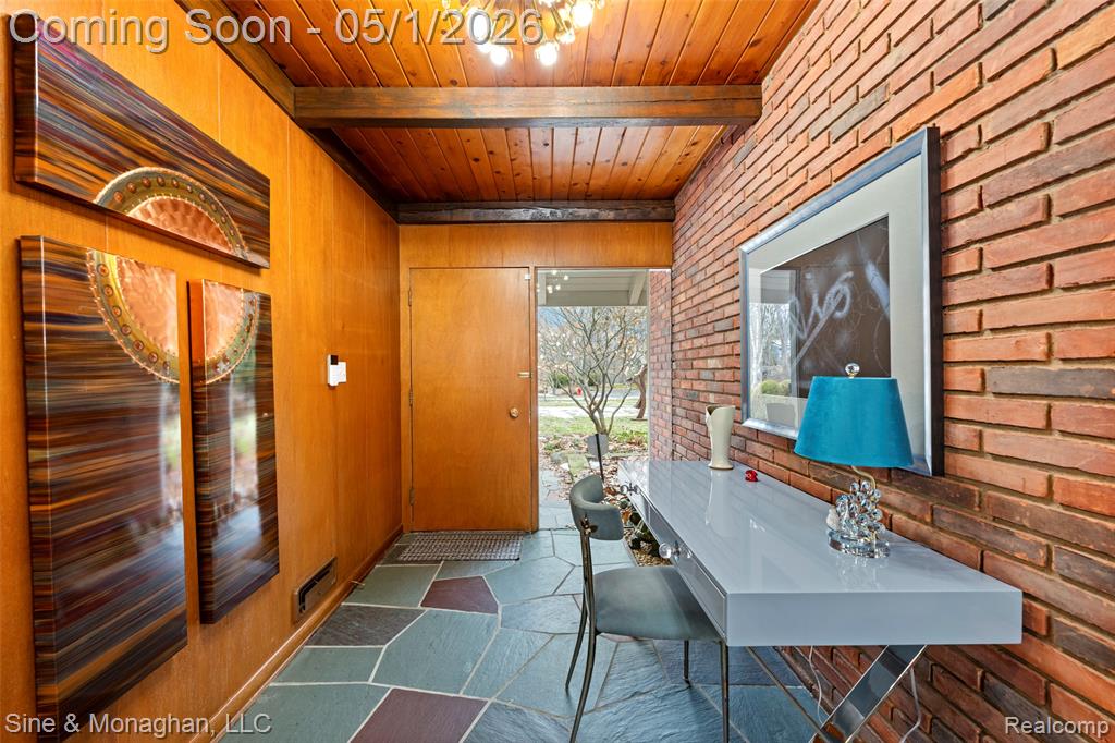1466 Sodon Court, Bloomfield Hills, MI 48302 — Photo 3
