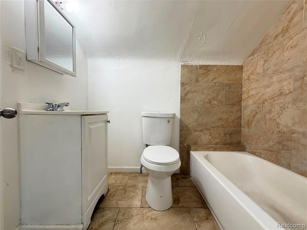 10044 Whitcomb Street - Photo 4