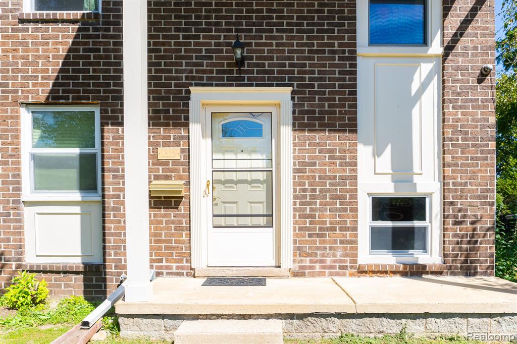 8362 LAKEVIEW Drive, Ypsilanti, MI 48198 — Photo 26
