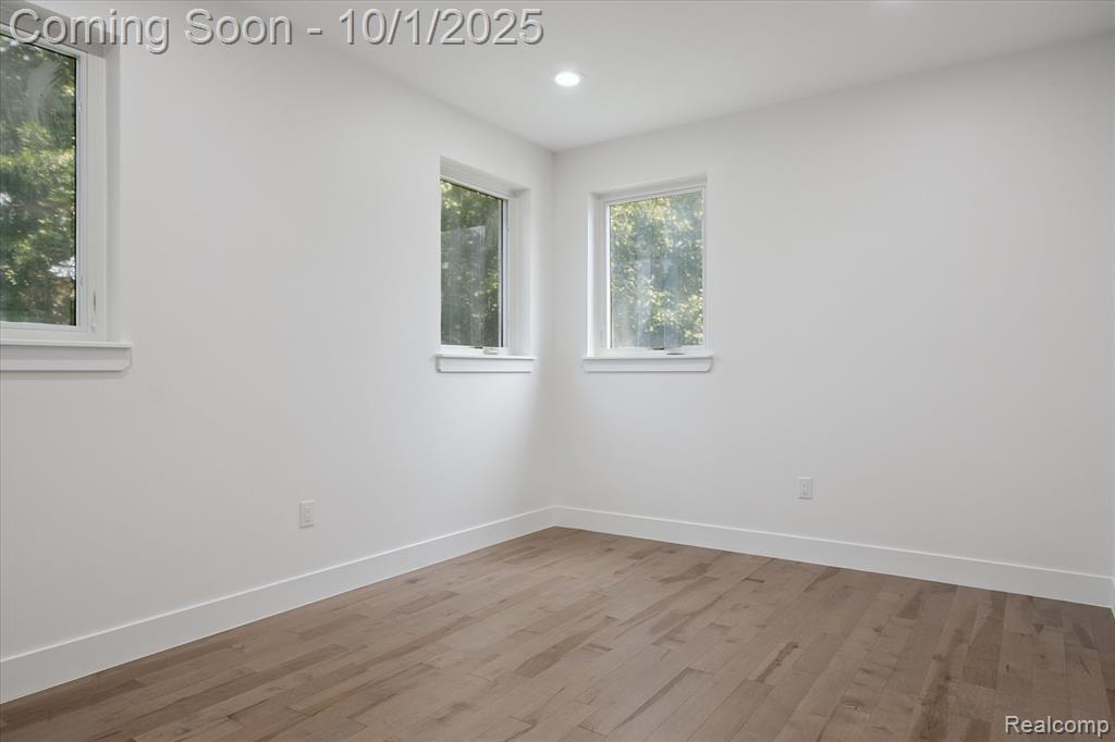 46676 Grand Oak Court, Canton, MI 48187 — Photo 27