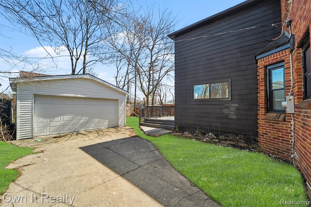 17150 Santa Barbara Drive, Detroit, MI 48221 — Photo 28
