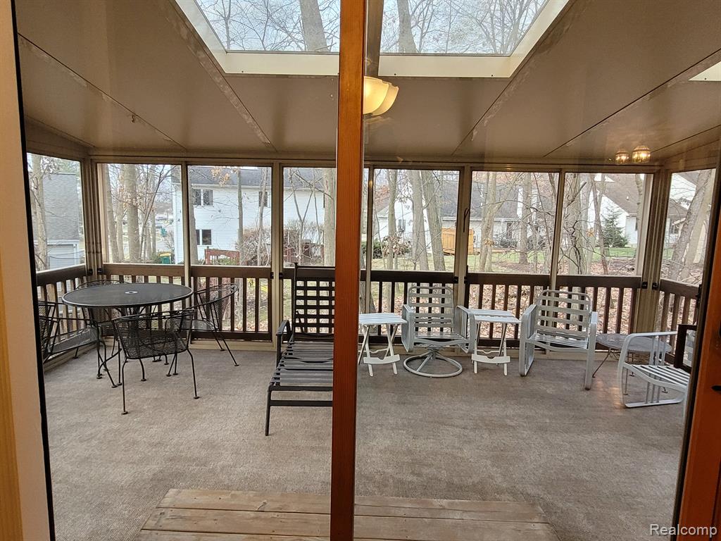 1311 YORKSHIRE Court, Saline, MI 48176 — Photo 6