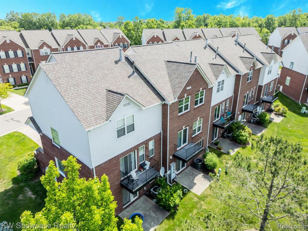 432 CHERRY ORCHARD Road, Canton, MI 48188 — Photo 50