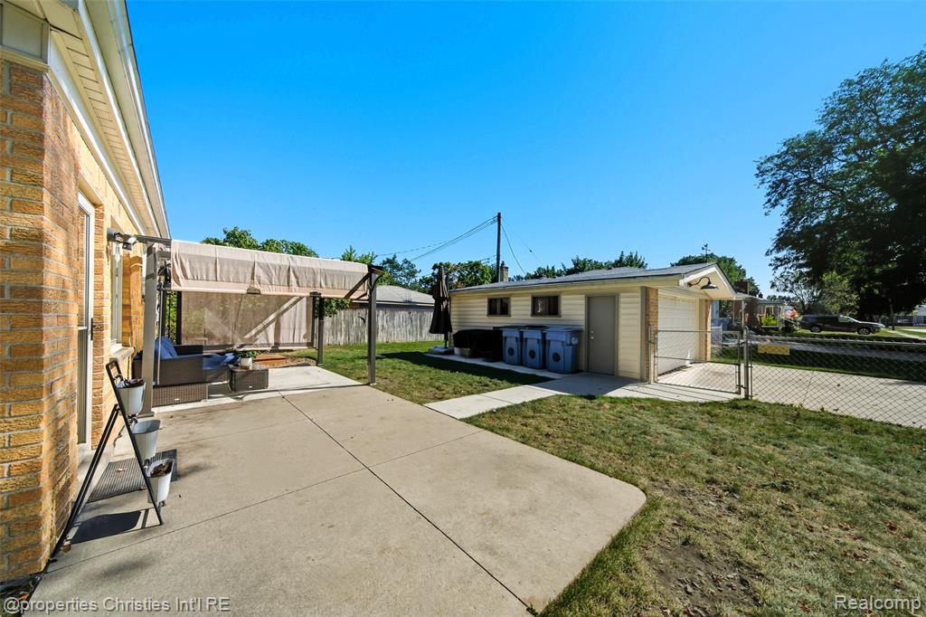 5412 Streefkerk Drive, Warren, MI 48092 — Photo 24