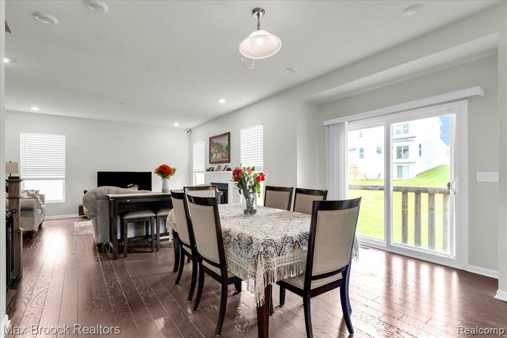 8401 Sharon Drive, White Lake, MI — Photo 12