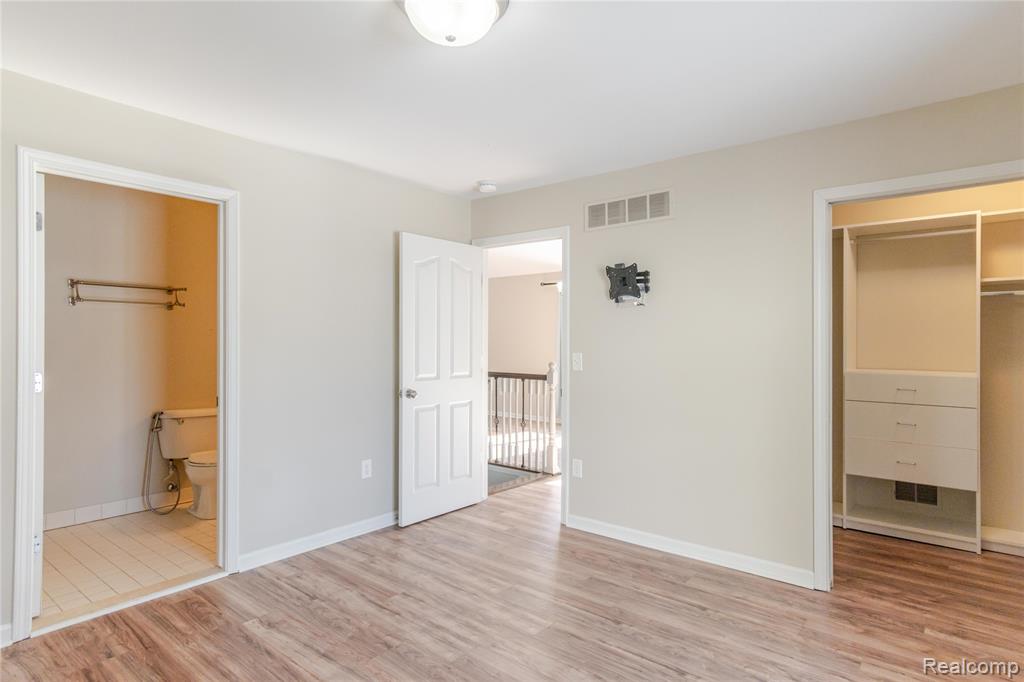 256 Crocker Boulevard, Mount Clemens, MI 48043 — Photo 12