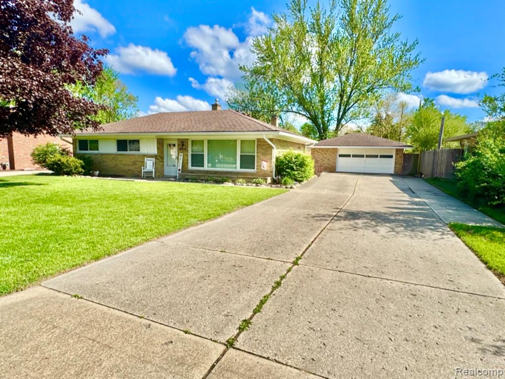 4550 Maeder Street, Shelby Twp, MI 48316 — Photo 43