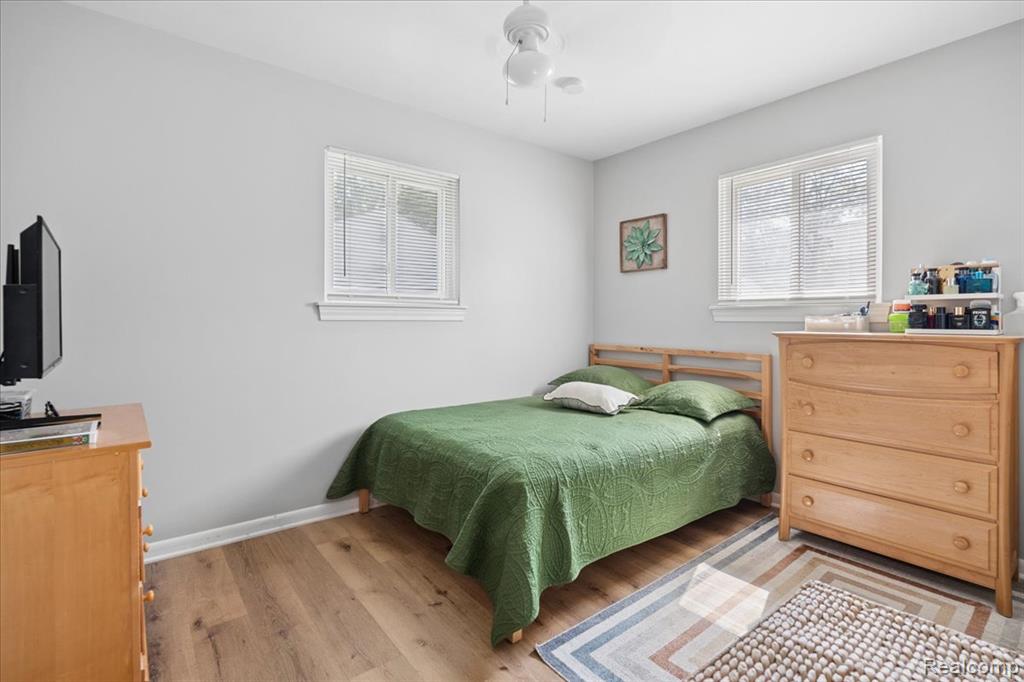 24315 Currier Street, Dearborn Heights, MI 48125 — Photo 15