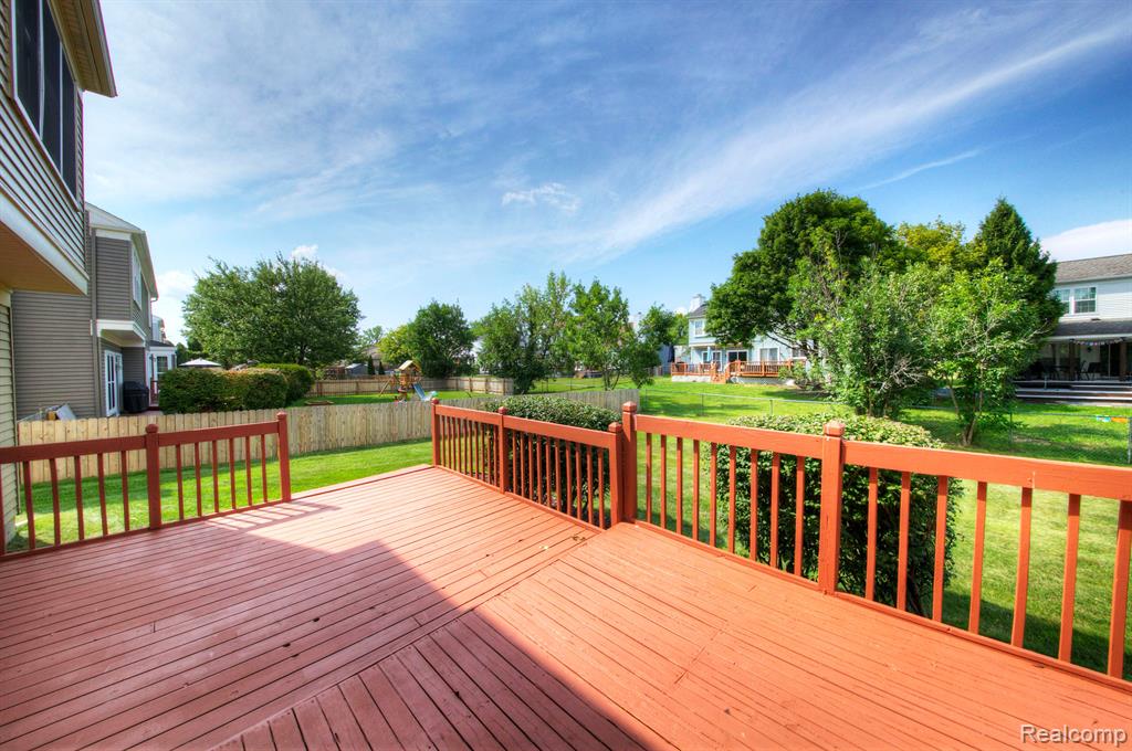 44914 FAIR OAKS Drive, Canton, MI 48187 — Photo 36