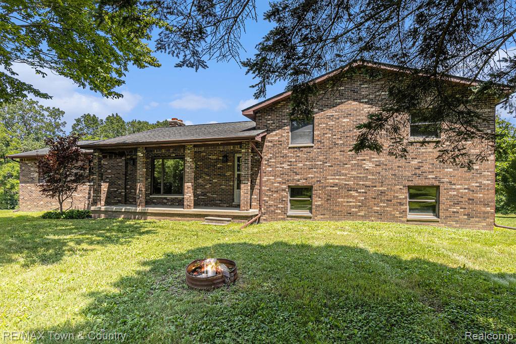 7346 Potter Road, Flushing, MI 48433 — Photo 28