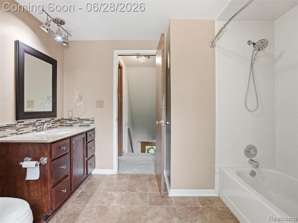 282 E Gates Street, Romeo, MI 48065 — Photo 24