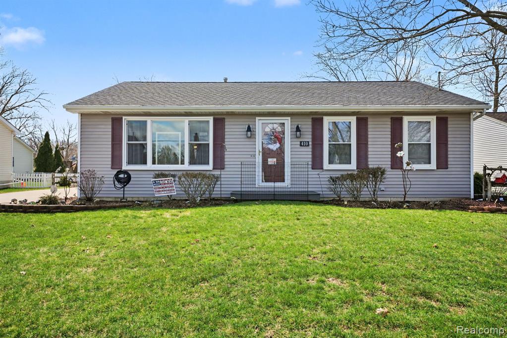 410 Glenn Court, Lake Orion, MI 48362 — Photo 2
