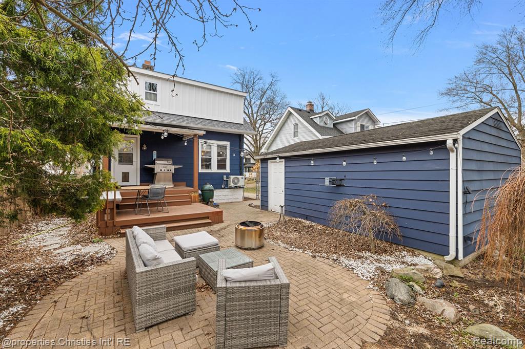 702 S Vermont Avenue, Royal Oak, MI 48067 — Photo 28