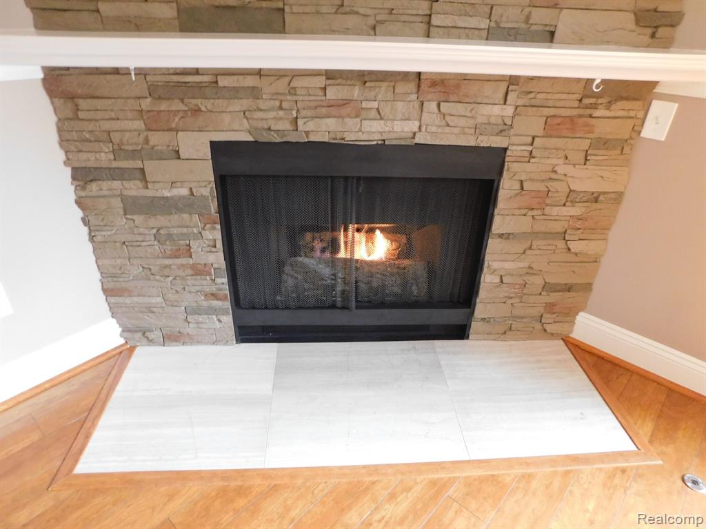 5606 DRAKE HOLLOW Drive W, West Bloomfield, MI — Photo 10