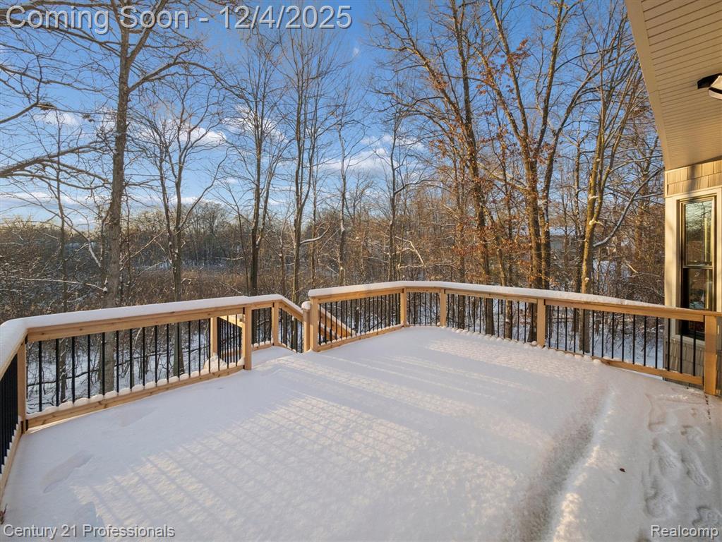 1062 Key West Court, Orion, MI — Photo 48