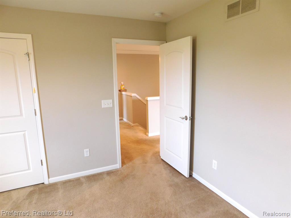 50316 AMBERWOOD Road, Canton, MI 48188 — Photo 29